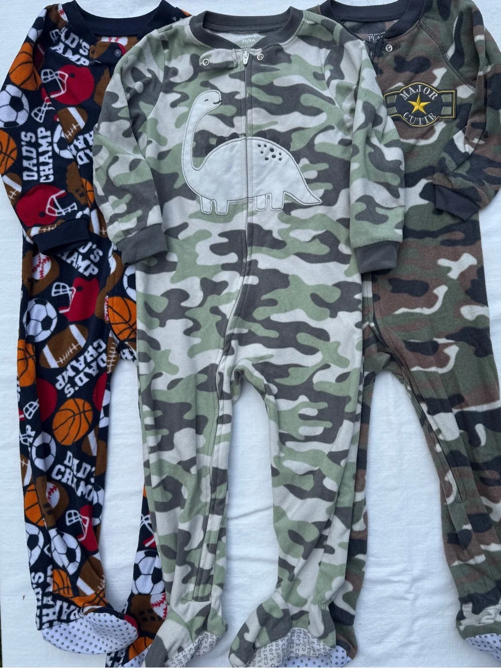 Children’s Place Fleece Footed Pajama Bodysuits 3T